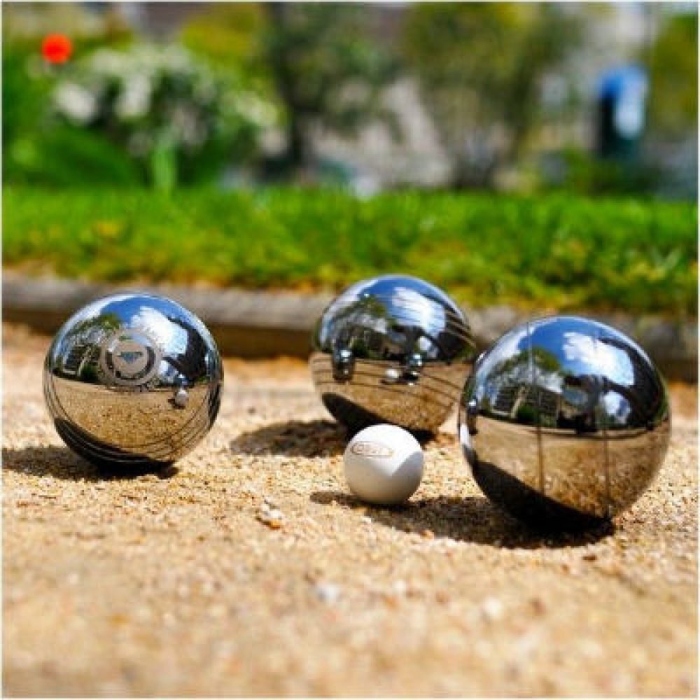 Comment jouer à la pétanque pour les beaufs ? - JustBeBeauf