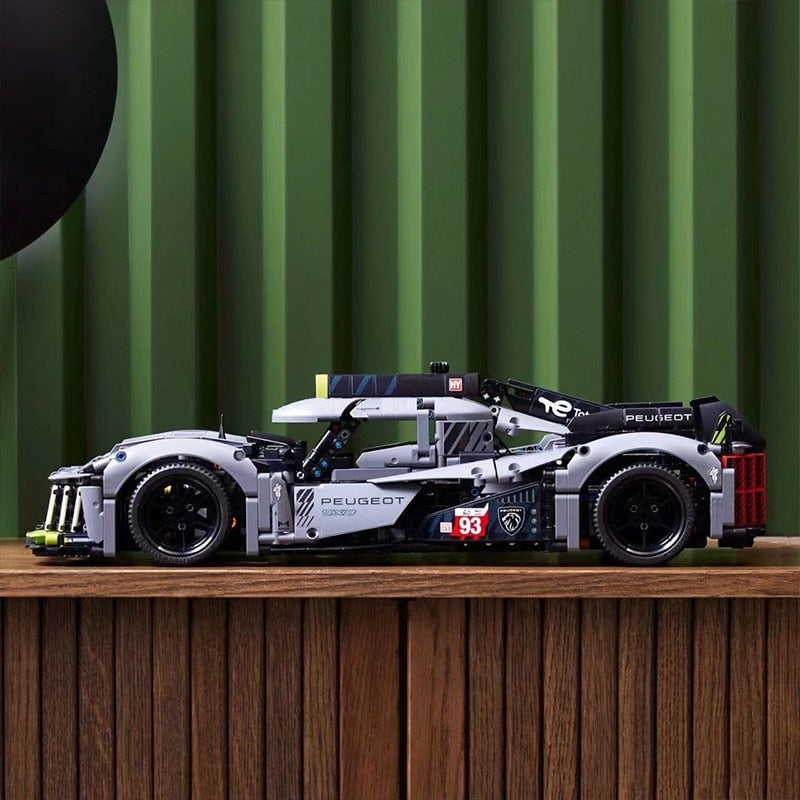 LEGO® Technic™ PEUGEOT 9X8 24H Le Mans Hybrid Hypercar 