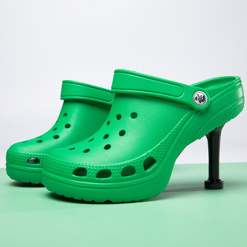 Chaussures beaufs Crocs Madame x Balenciaga JustBeBeauf